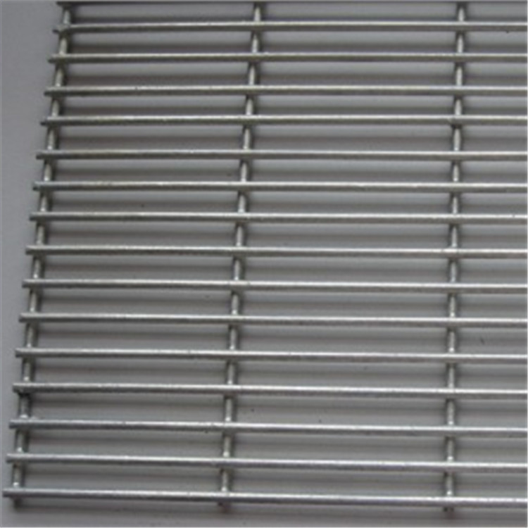 358防攀爬護(hù)欄網(wǎng)案例展示圖片4 358防攀爬護(hù)欄網(wǎng)案例展示圖片4